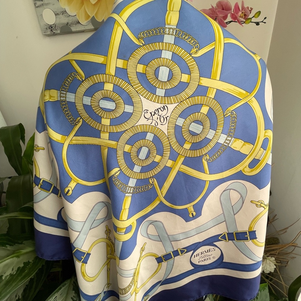 Hermès Eperon D’or Silk Scarf.